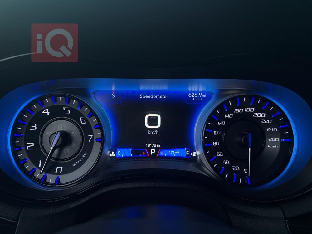 کرایسلەر 300